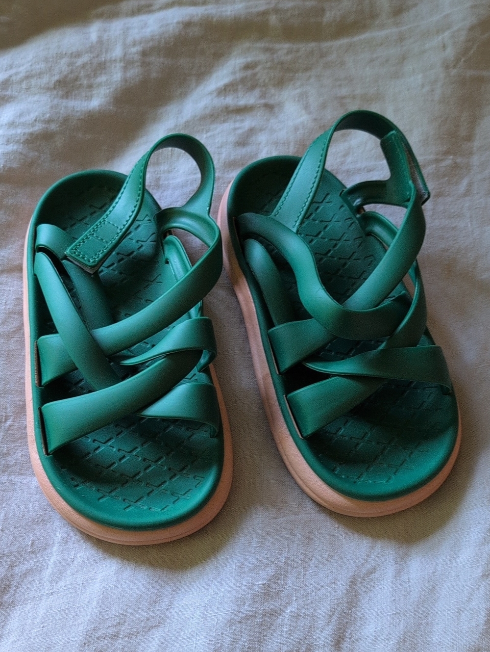 Adorable Green Strappy Sandals